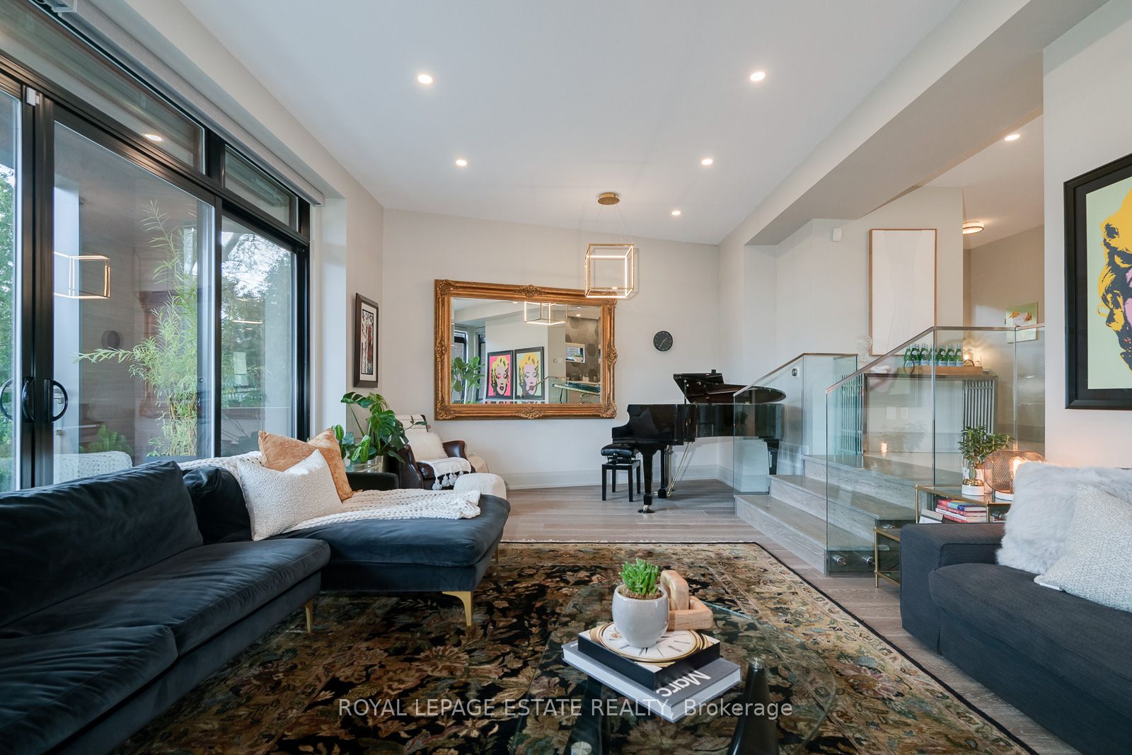 32 Servington Crescent