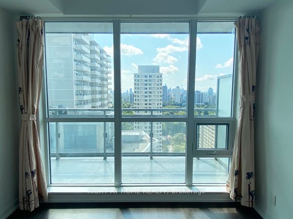 89 Dunfield Avenue, #1909