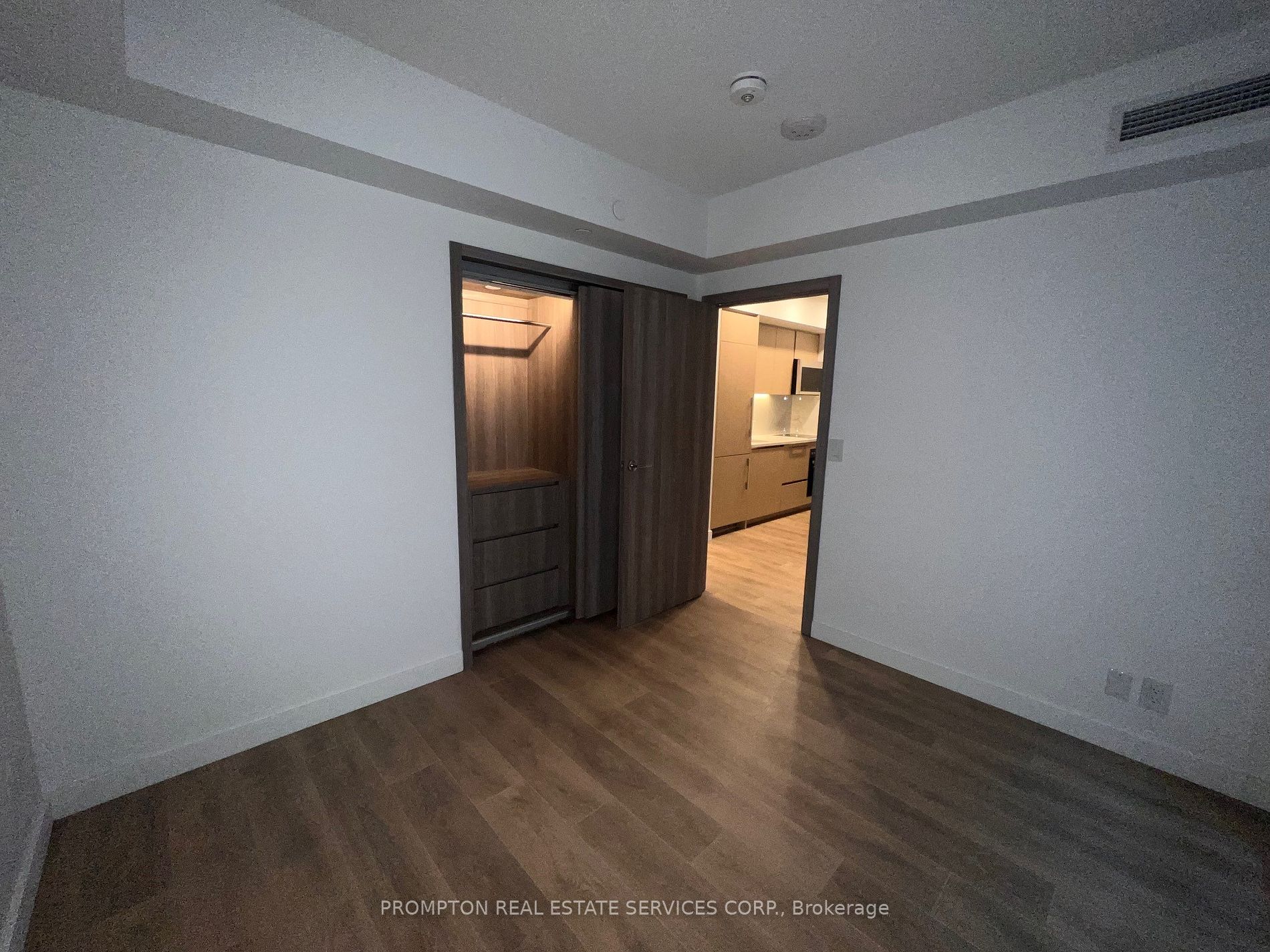 38 Widmer Street, #608