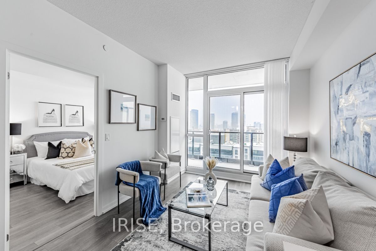 56 Forest Manor Road, #1911