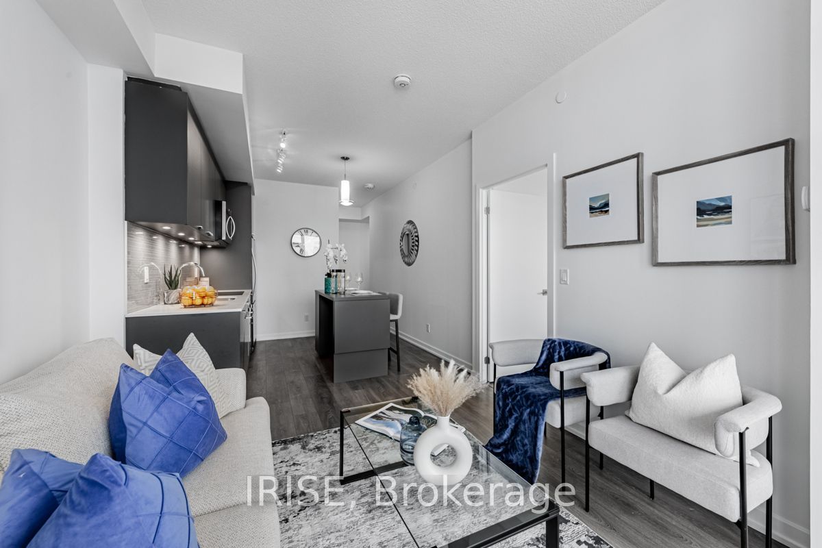 56 Forest Manor Road, #1911