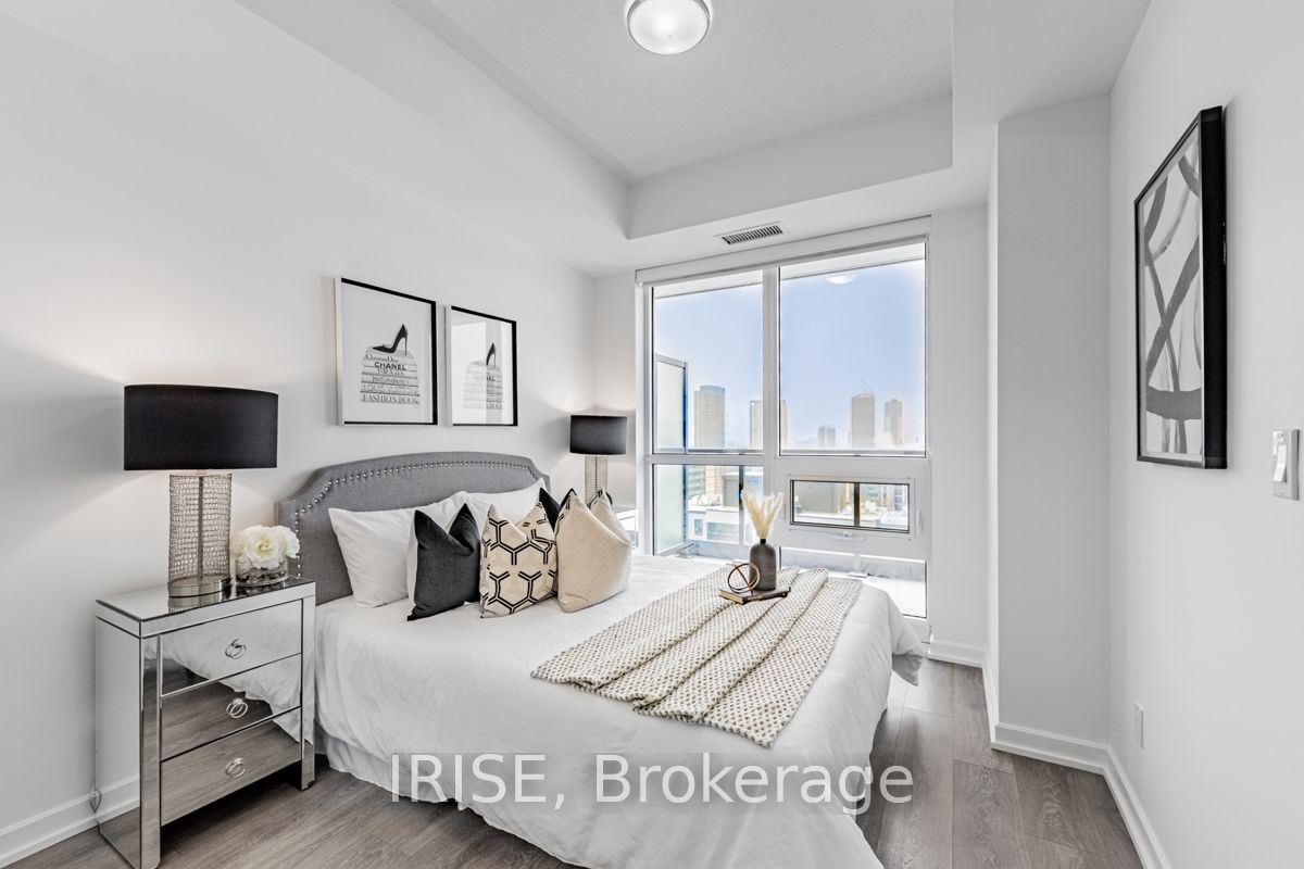 56 Forest Manor Road, #1911