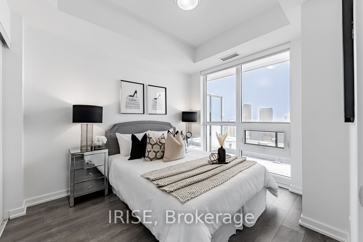 56 Forest Manor Road, #1911