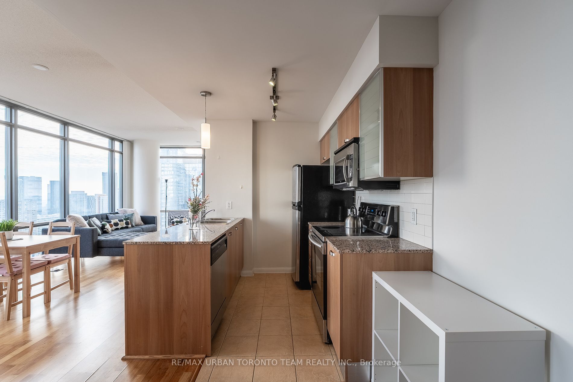 38 Grenville Street, #3207
