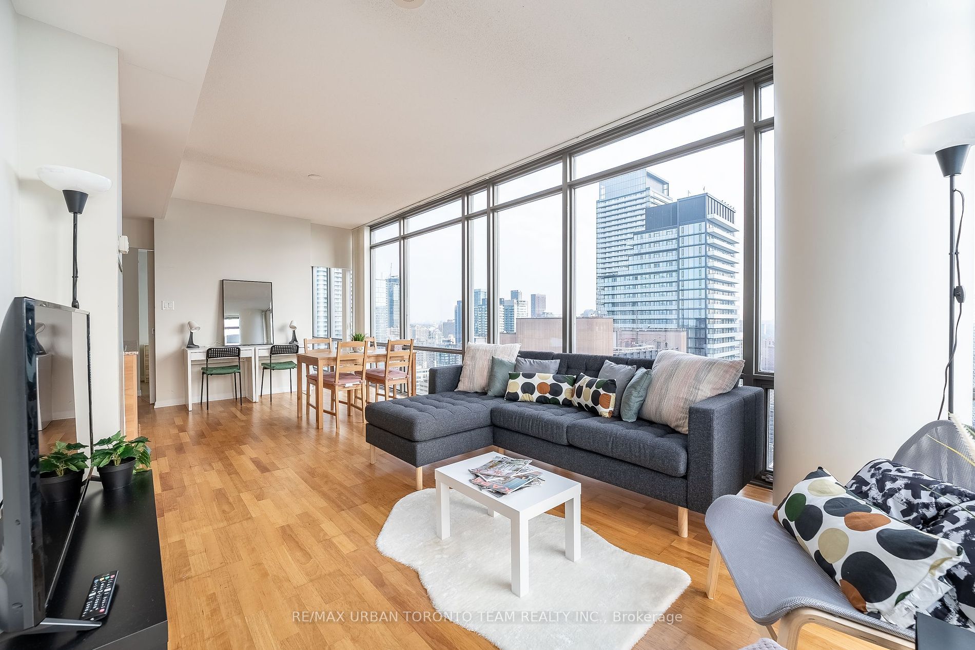 38 Grenville Street, #3207
