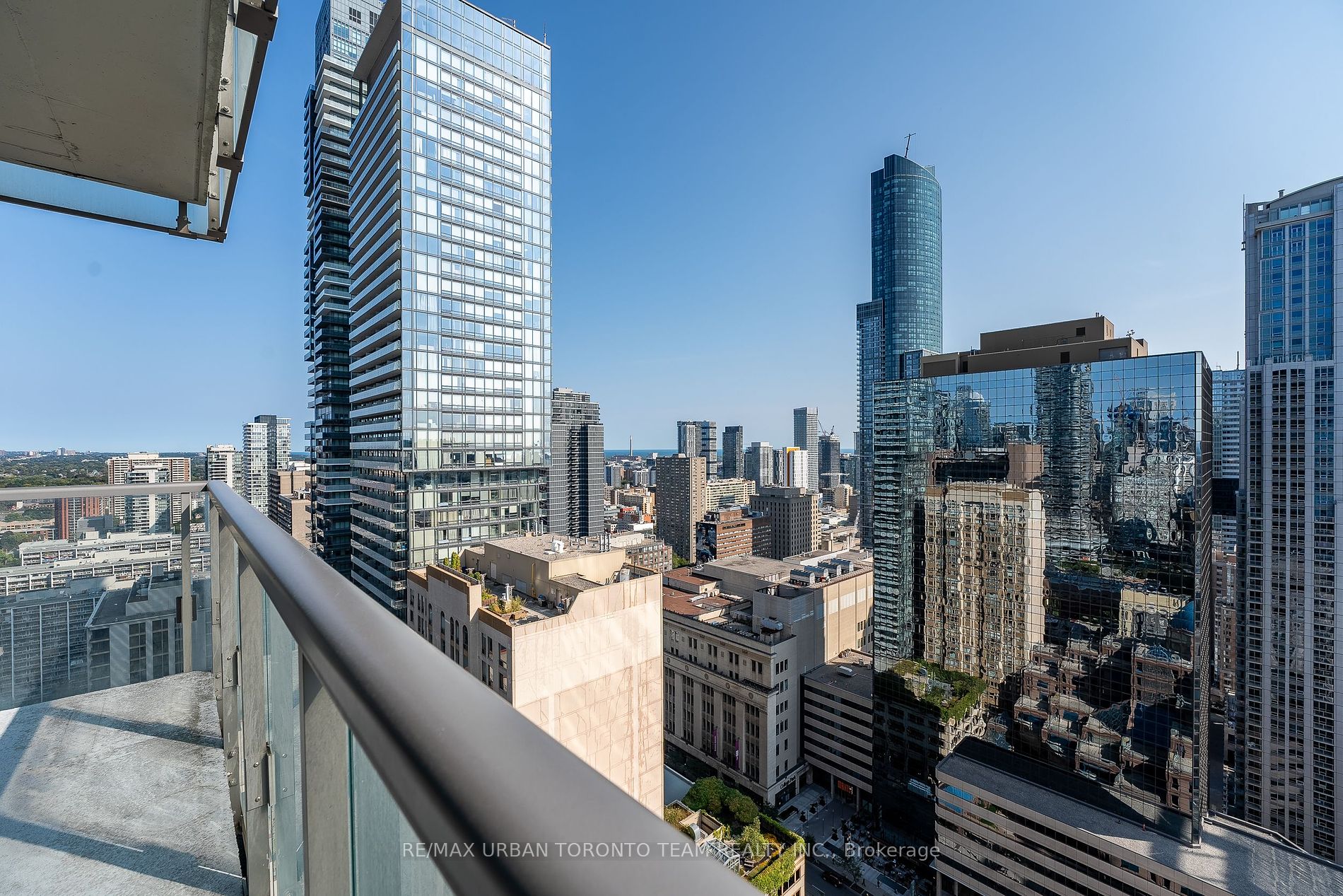 38 Grenville Street, #3207