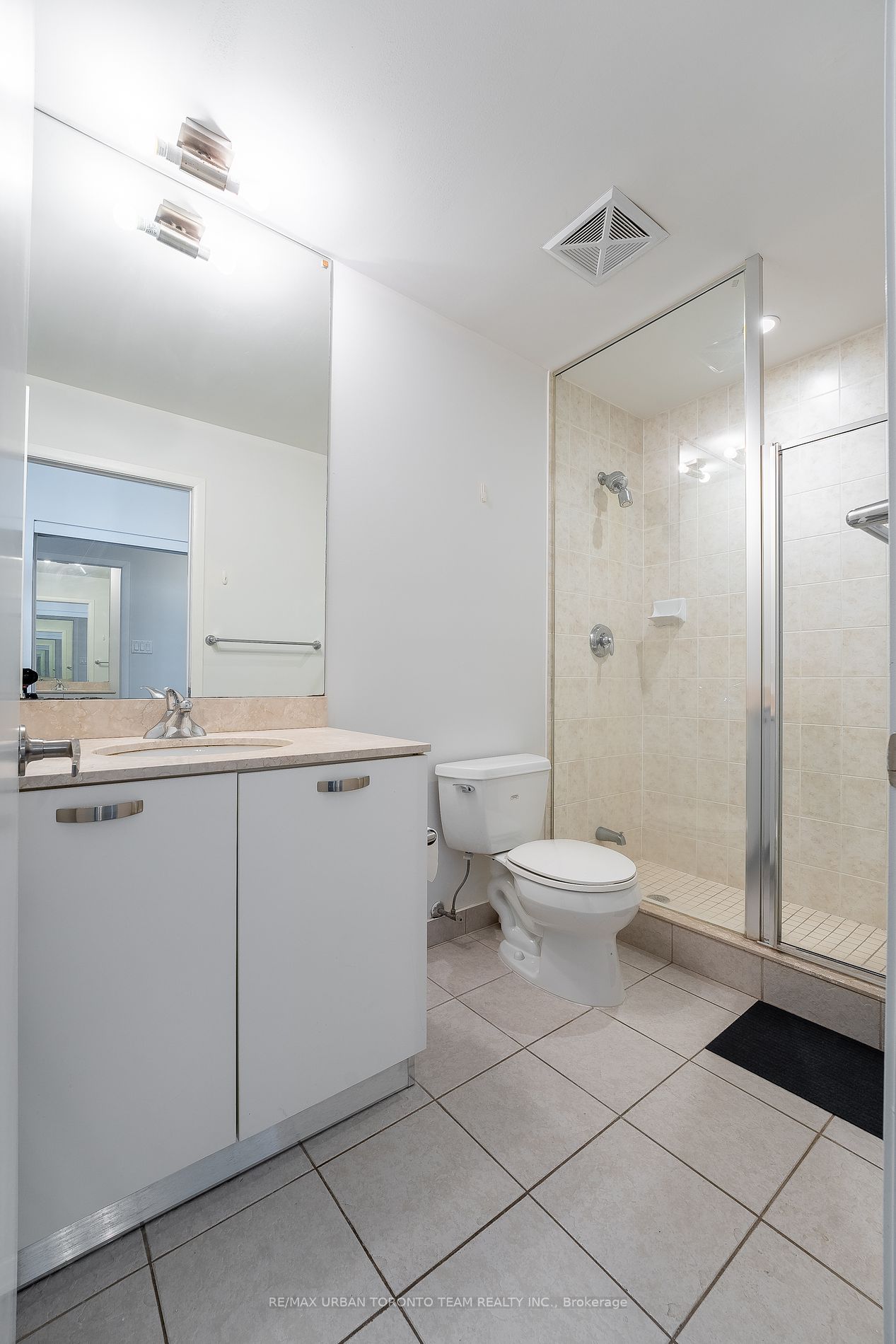 38 Grenville Street, #3207
