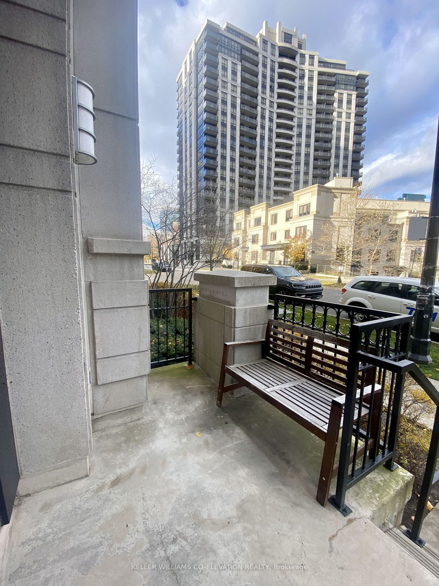 100 Harrison Garden Blvd, #L15