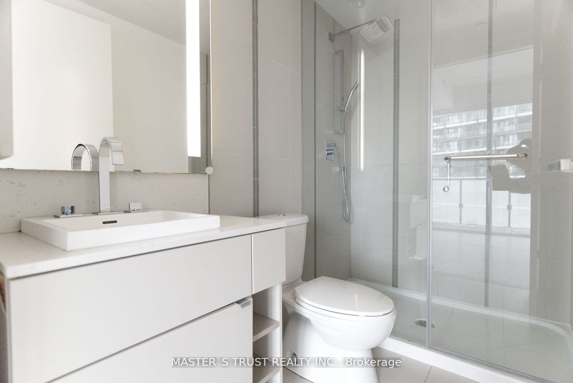 101 Peter St, #2511