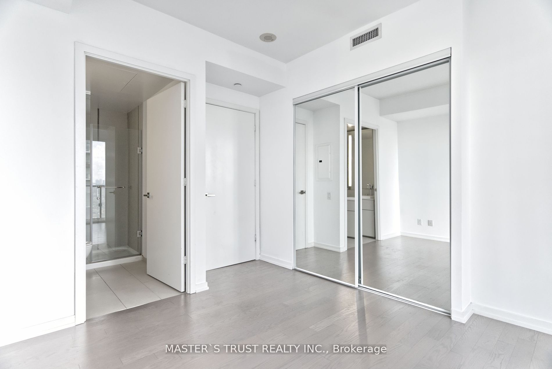 101 Peter St, #2511