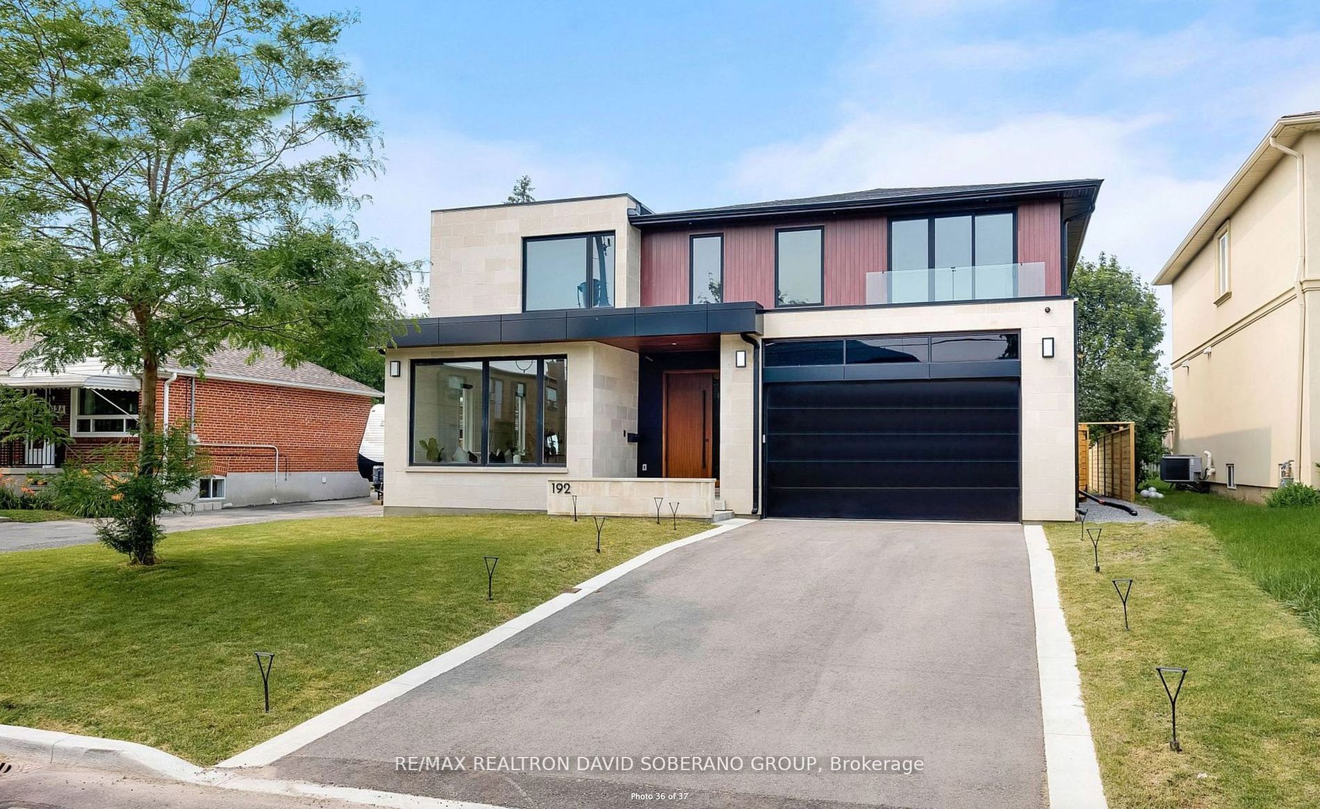192 Cocksfield Ave