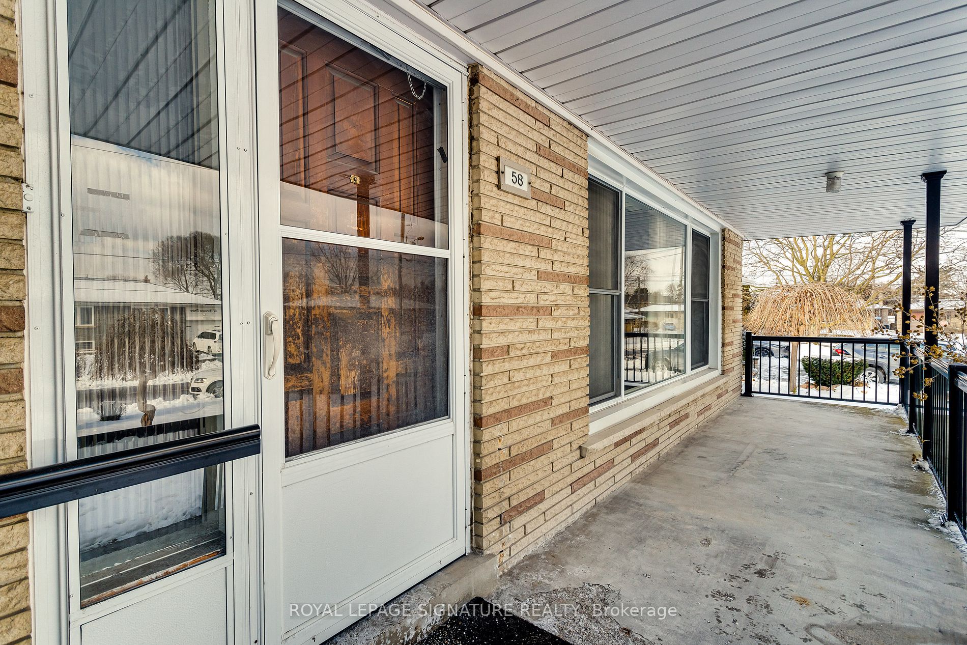 58 Artreeva Dr