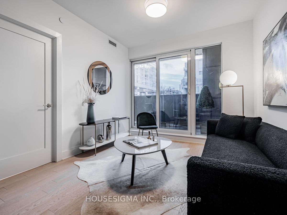 128 Pears Avenue, #302