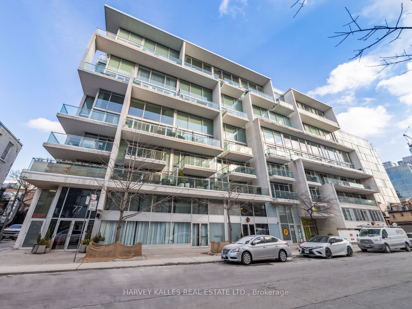 75 Portland St, #214