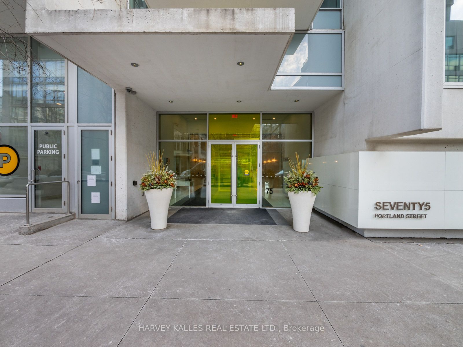 75 Portland St, #214