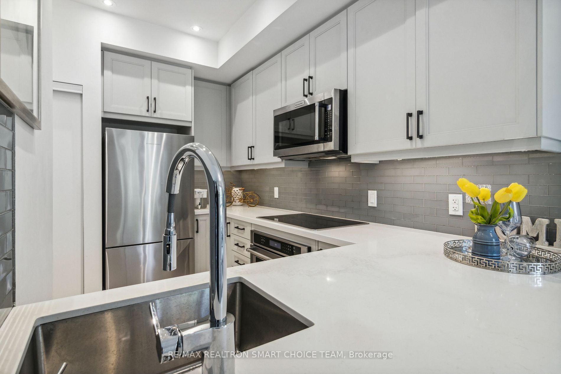 52 Holmes Ave, #3