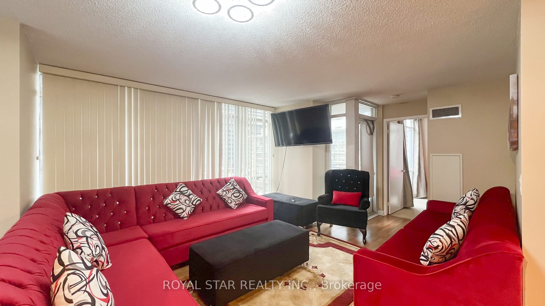 11 Brunel Court, #806