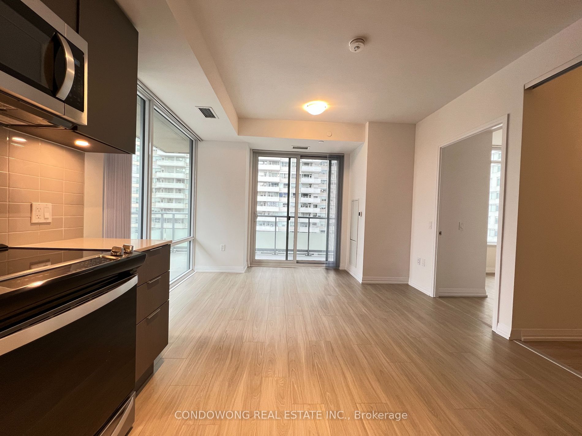 50 Dunfield Avenue #1019