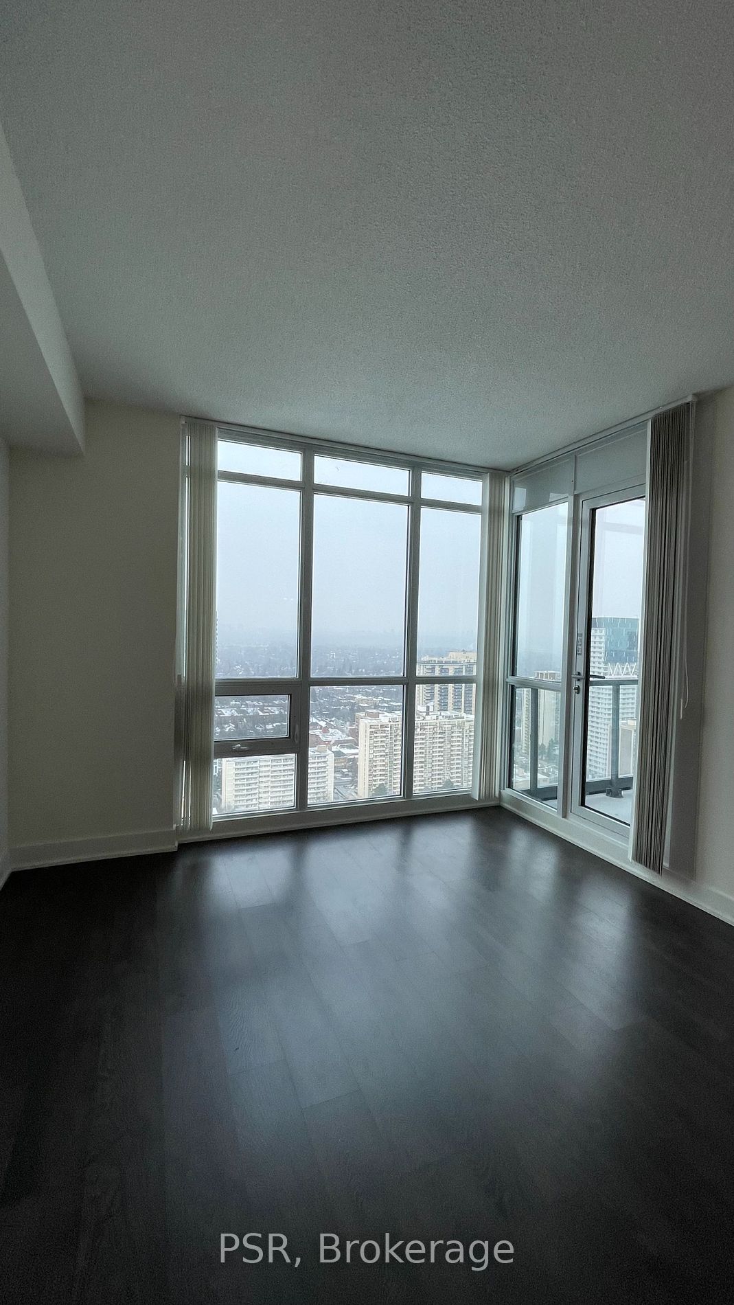 30 Roehampton Avenue, #3204