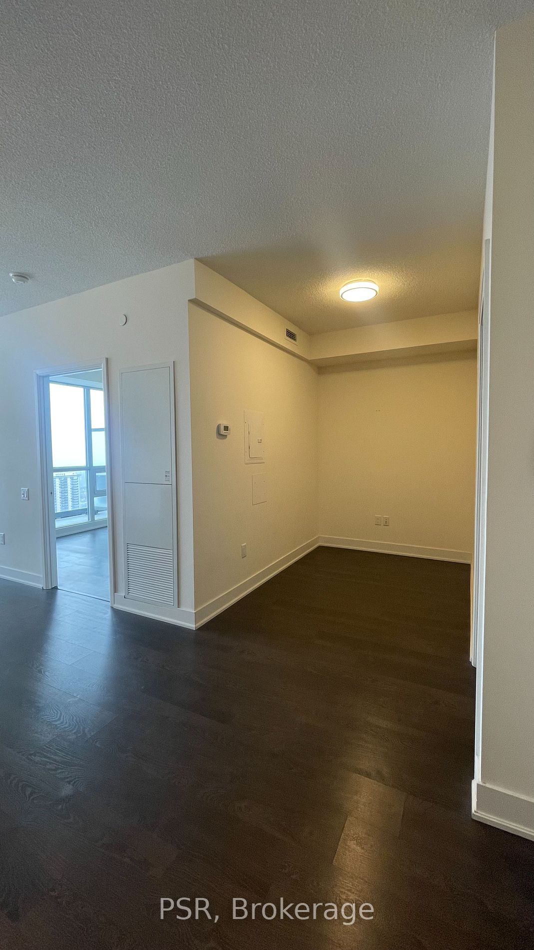 30 Roehampton Avenue, #3204