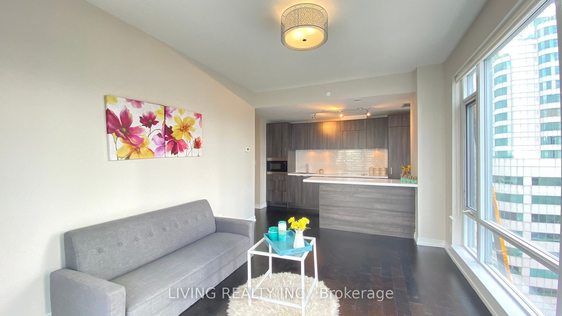 21 Widmer Street, #1002