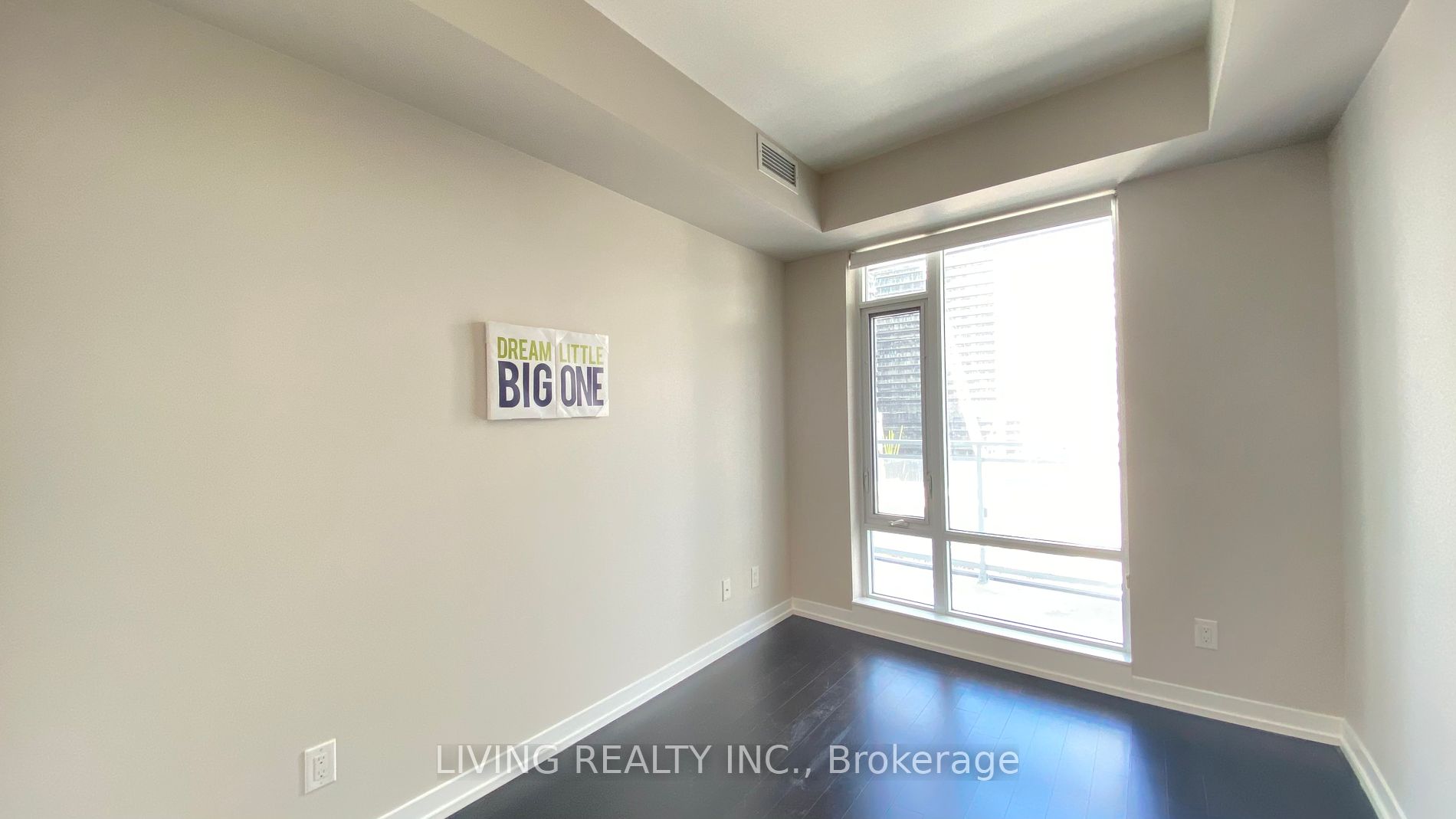 21 Widmer Street, #1002
