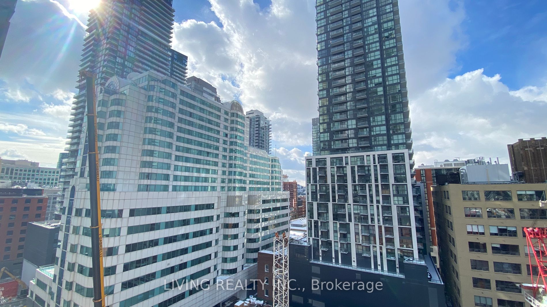 21 Widmer Street, #1002