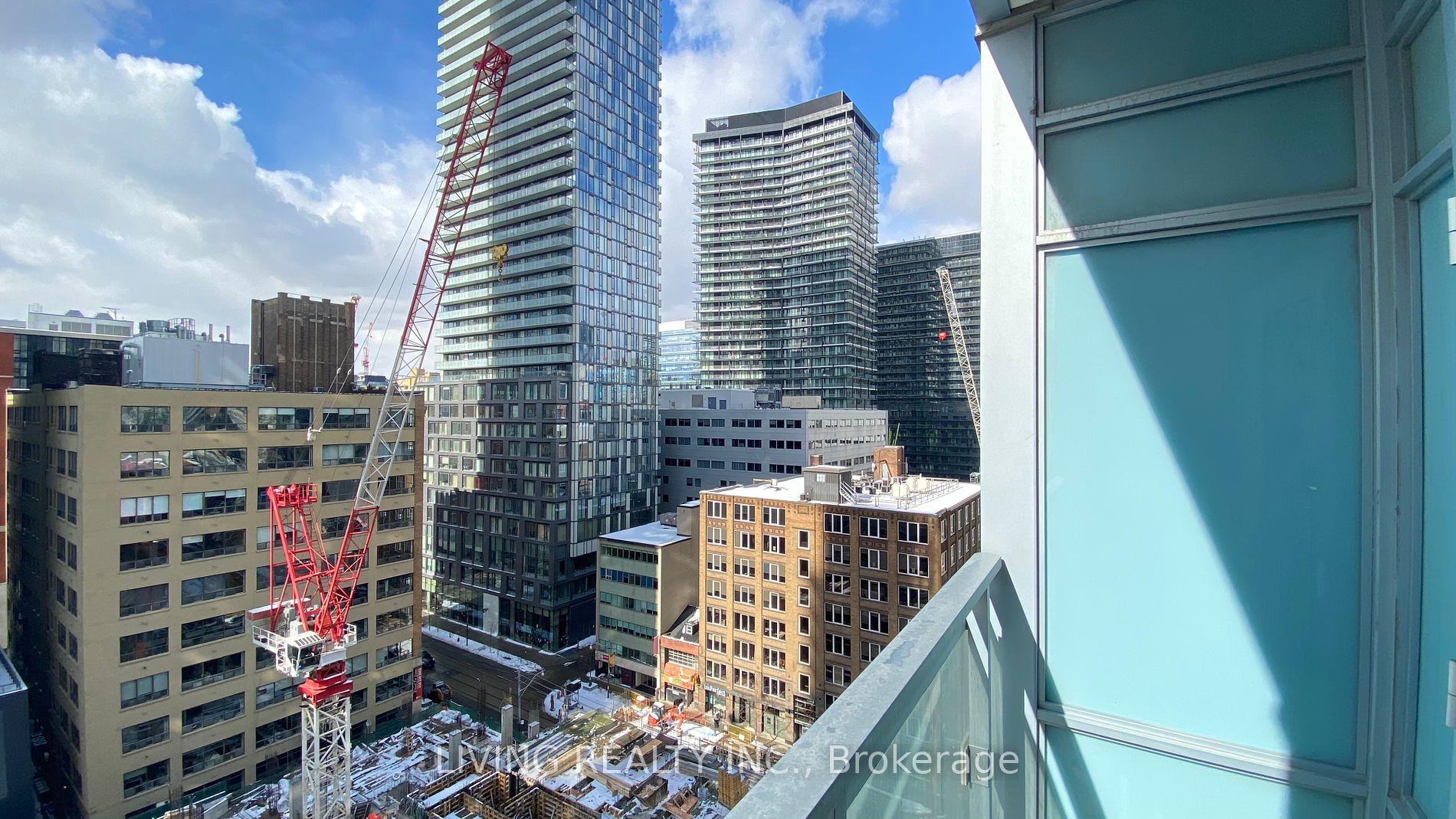 21 Widmer Street, #1002