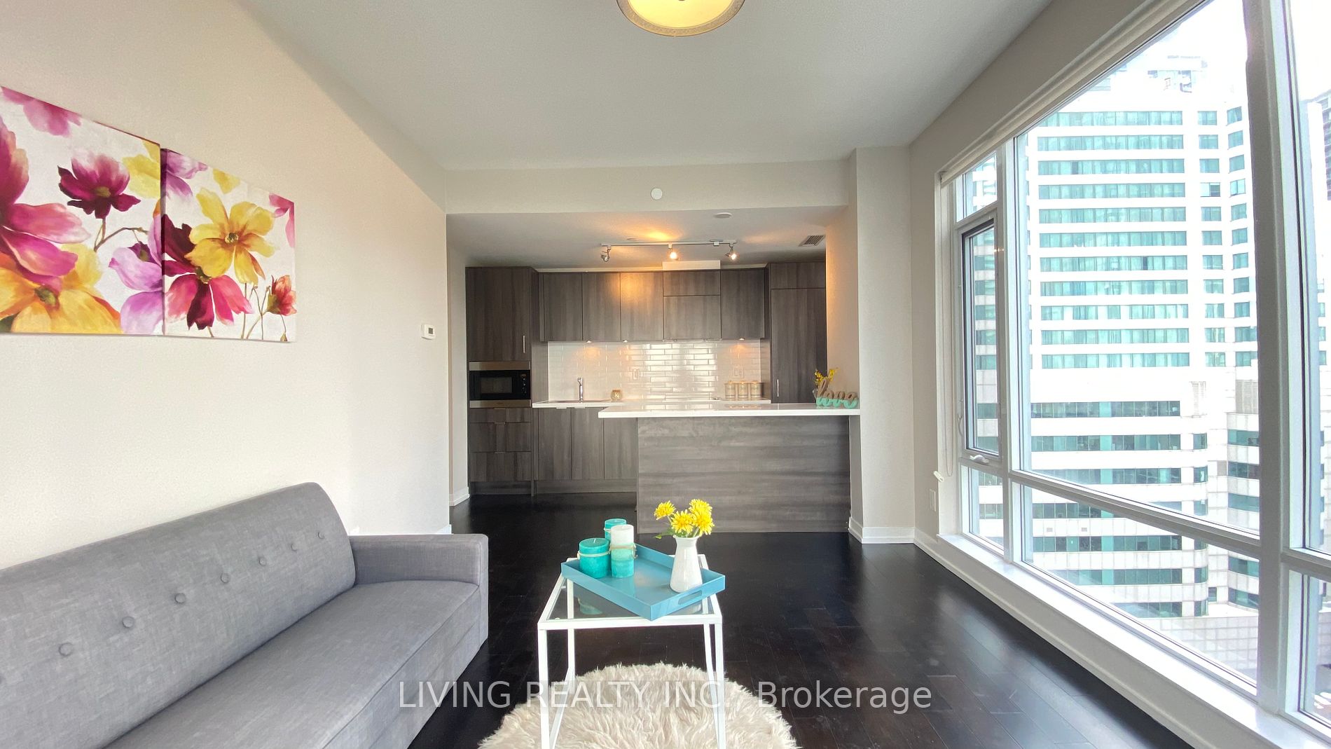 21 Widmer Street, #1002