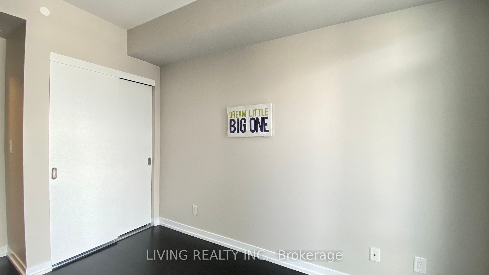 21 Widmer Street, #1002