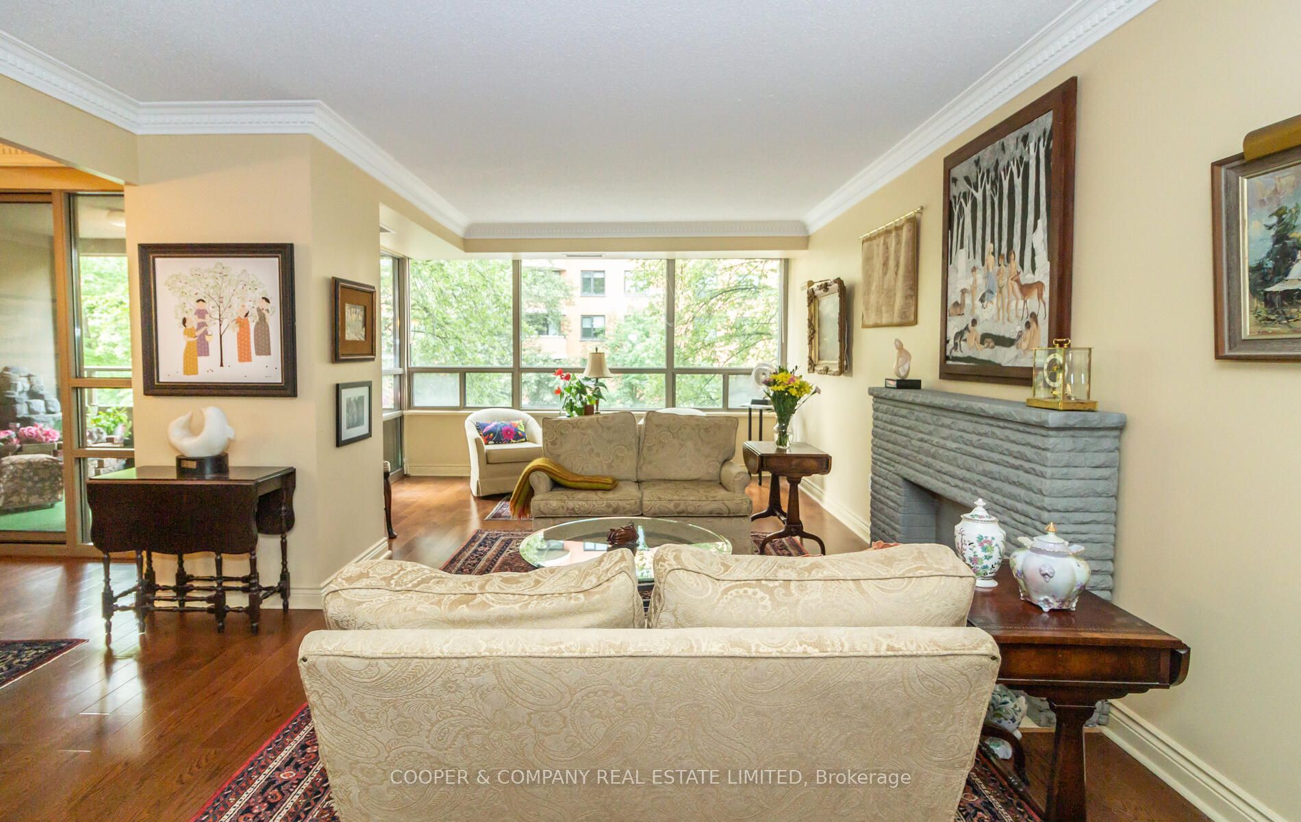 18 Lower Village Gate, #404