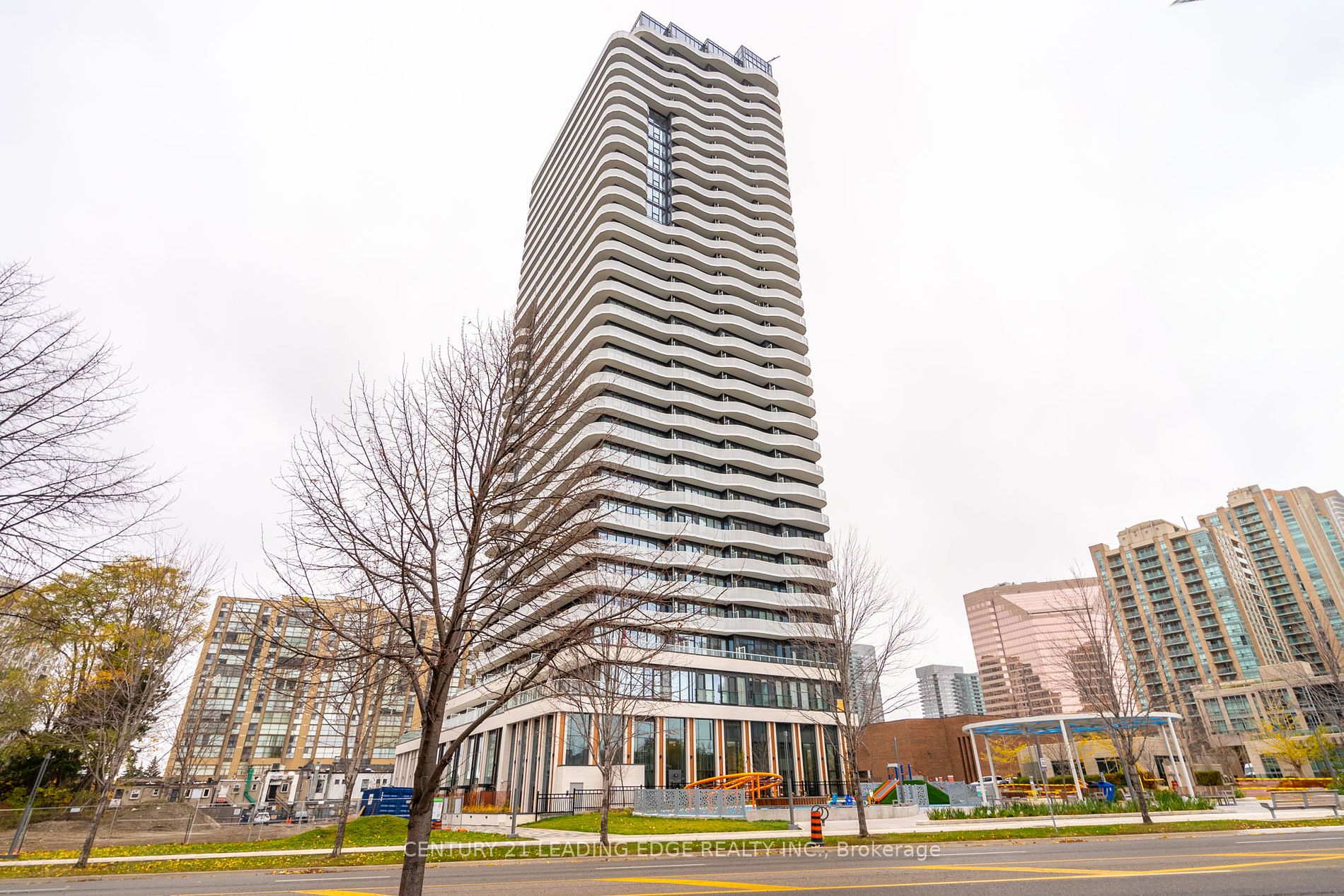 15 HOLMES Avenue #709