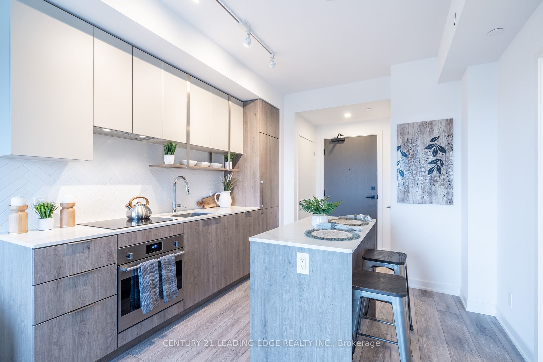 15 HOLMES Avenue #709