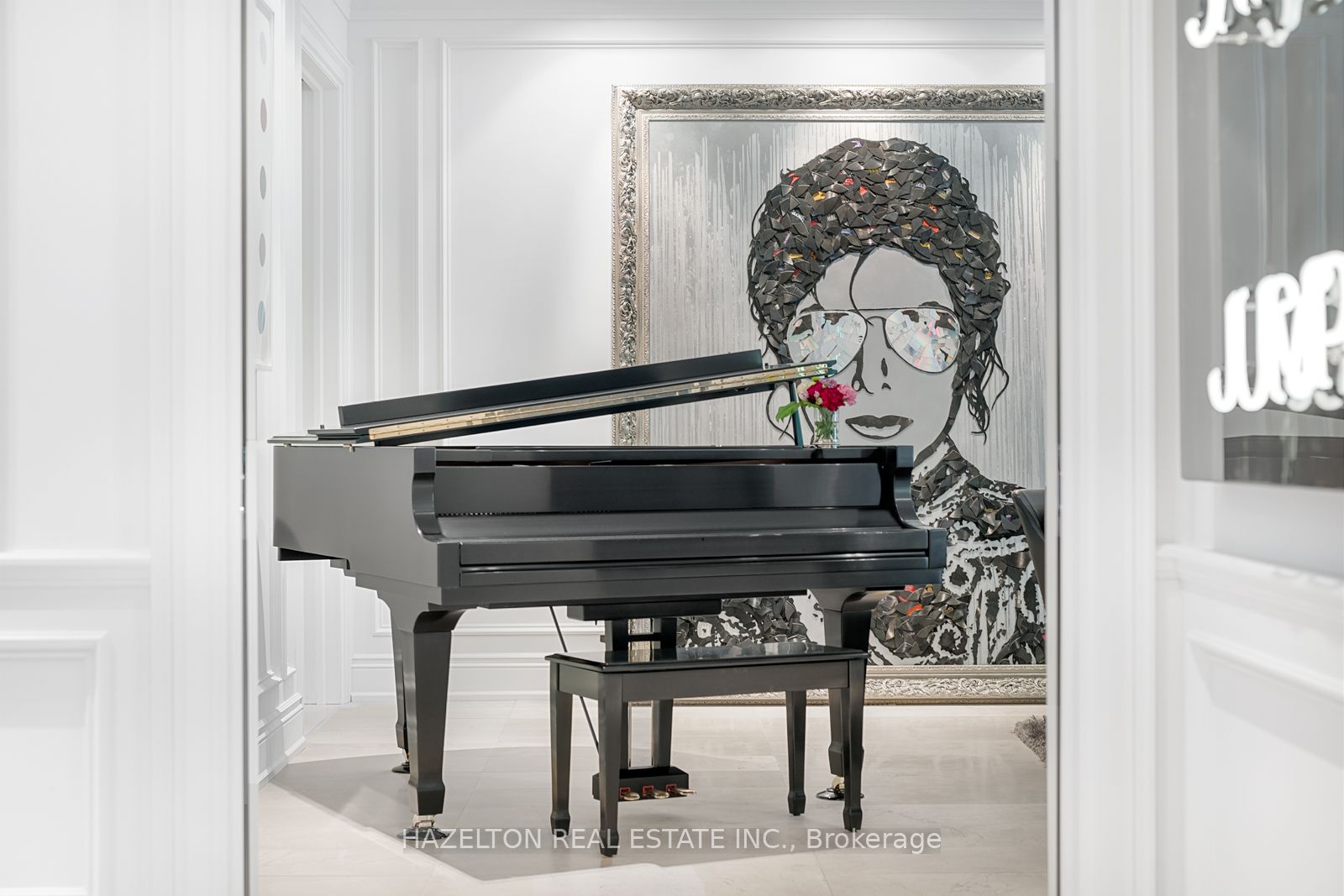 521 Spadina Road