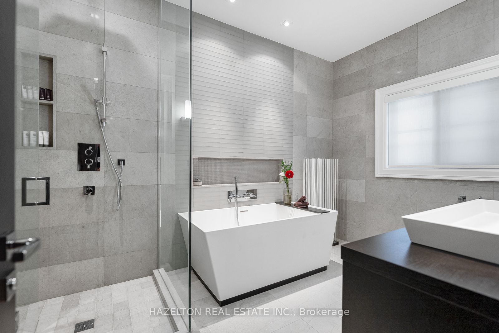 521 Spadina Road
