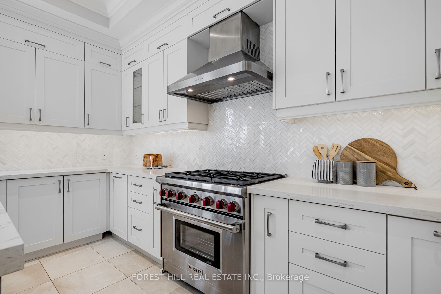85 Kingsdale Avenue
