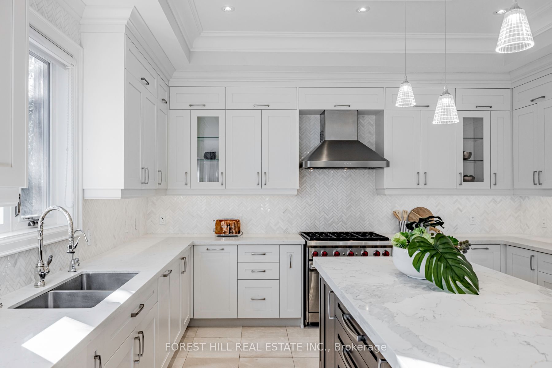 85 Kingsdale Avenue