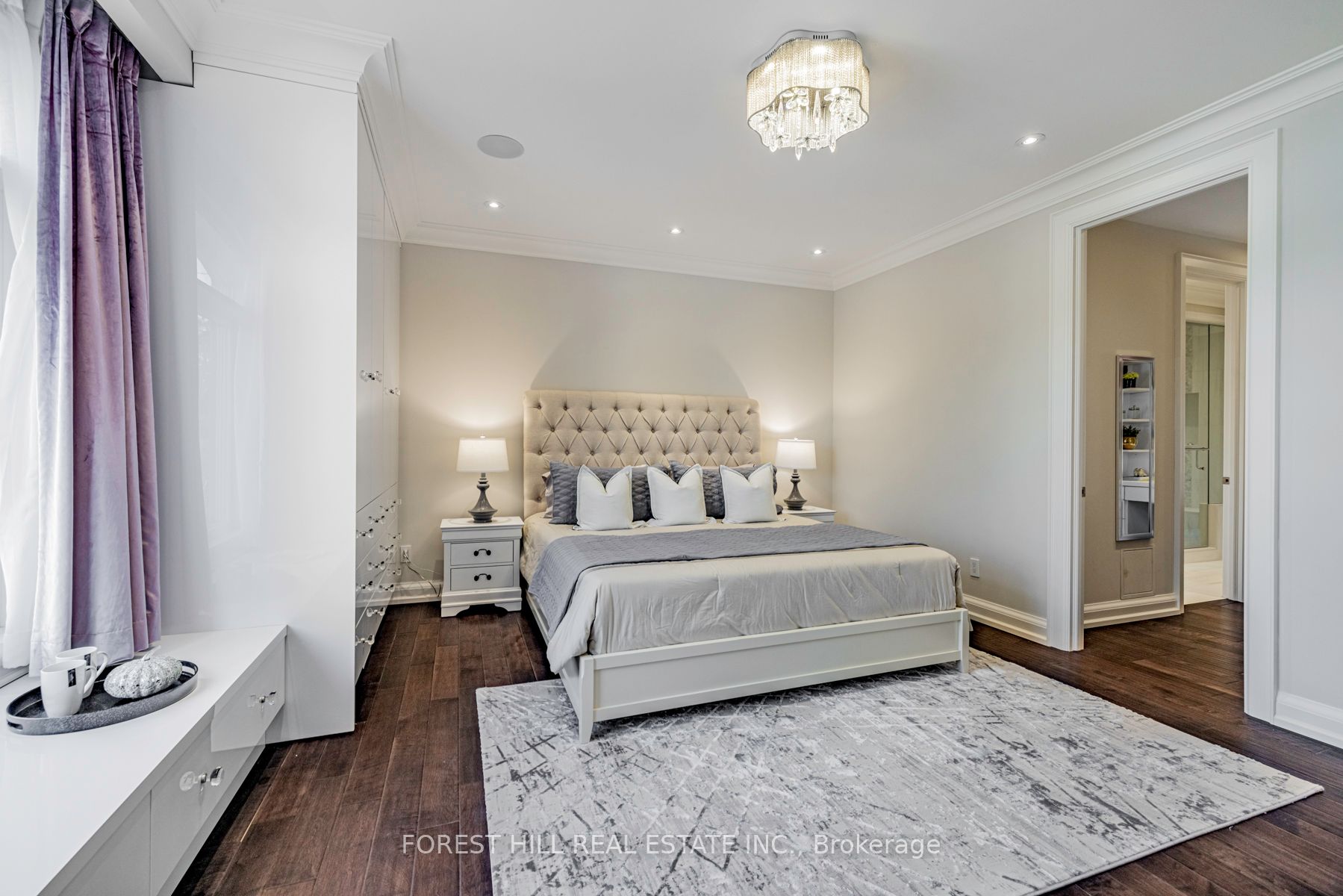 85 Kingsdale Avenue