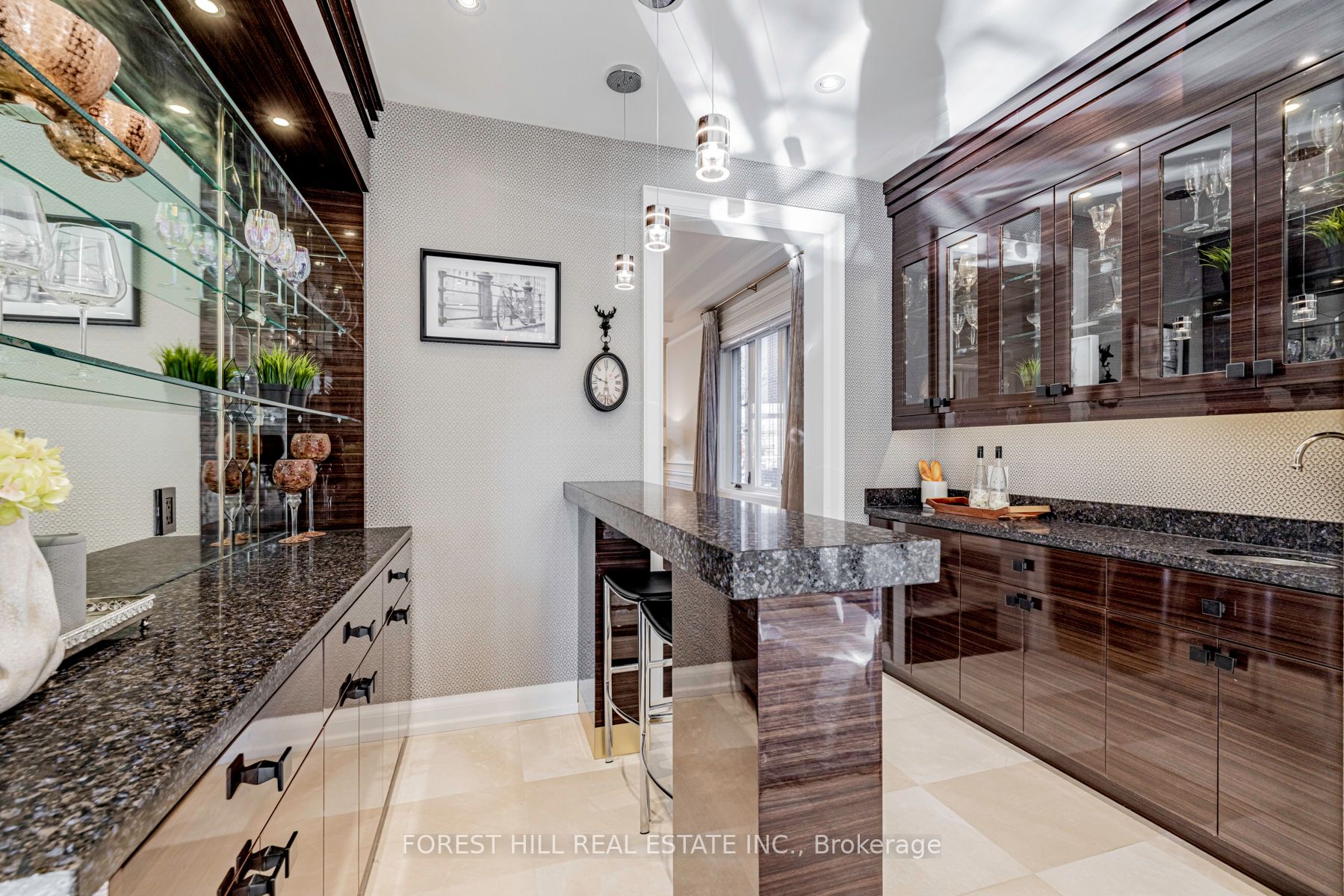85 Kingsdale Avenue