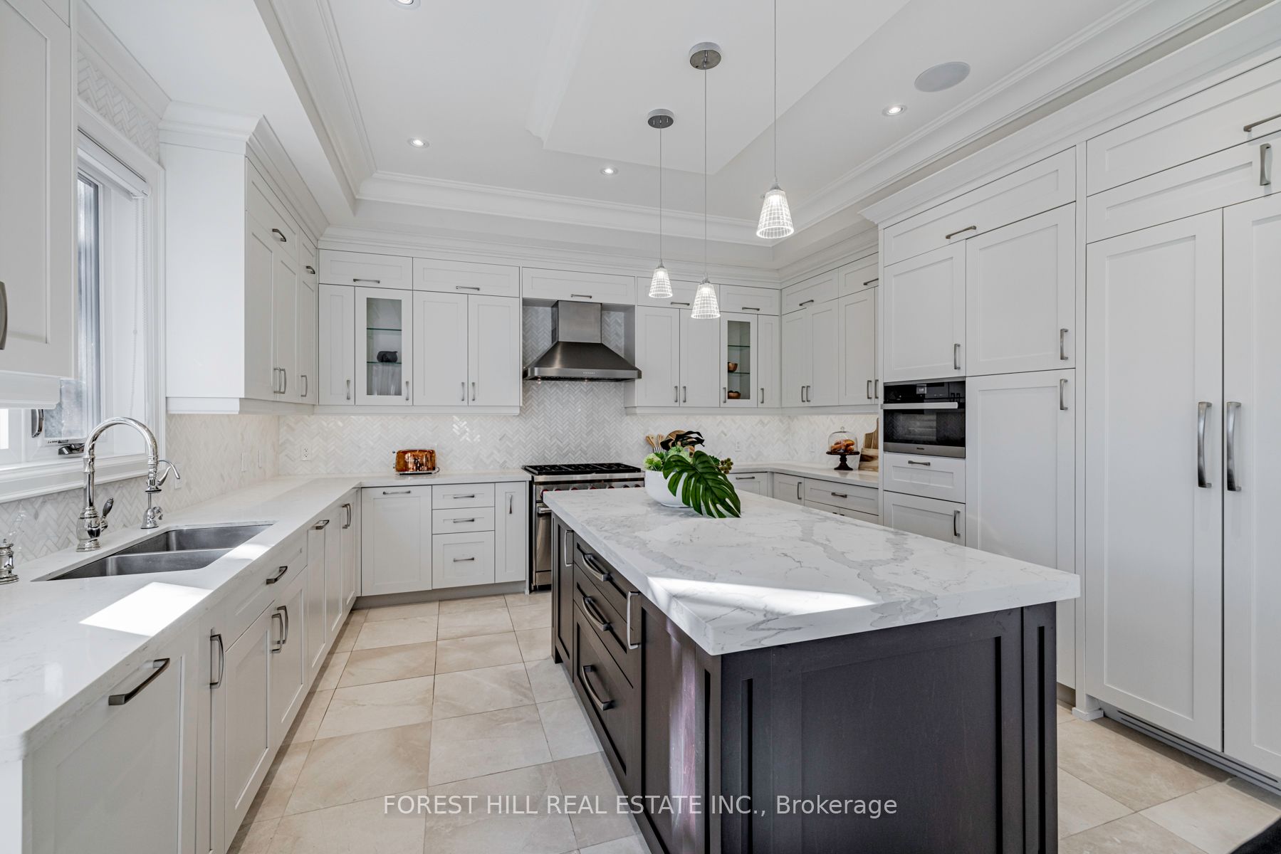 85 Kingsdale Avenue