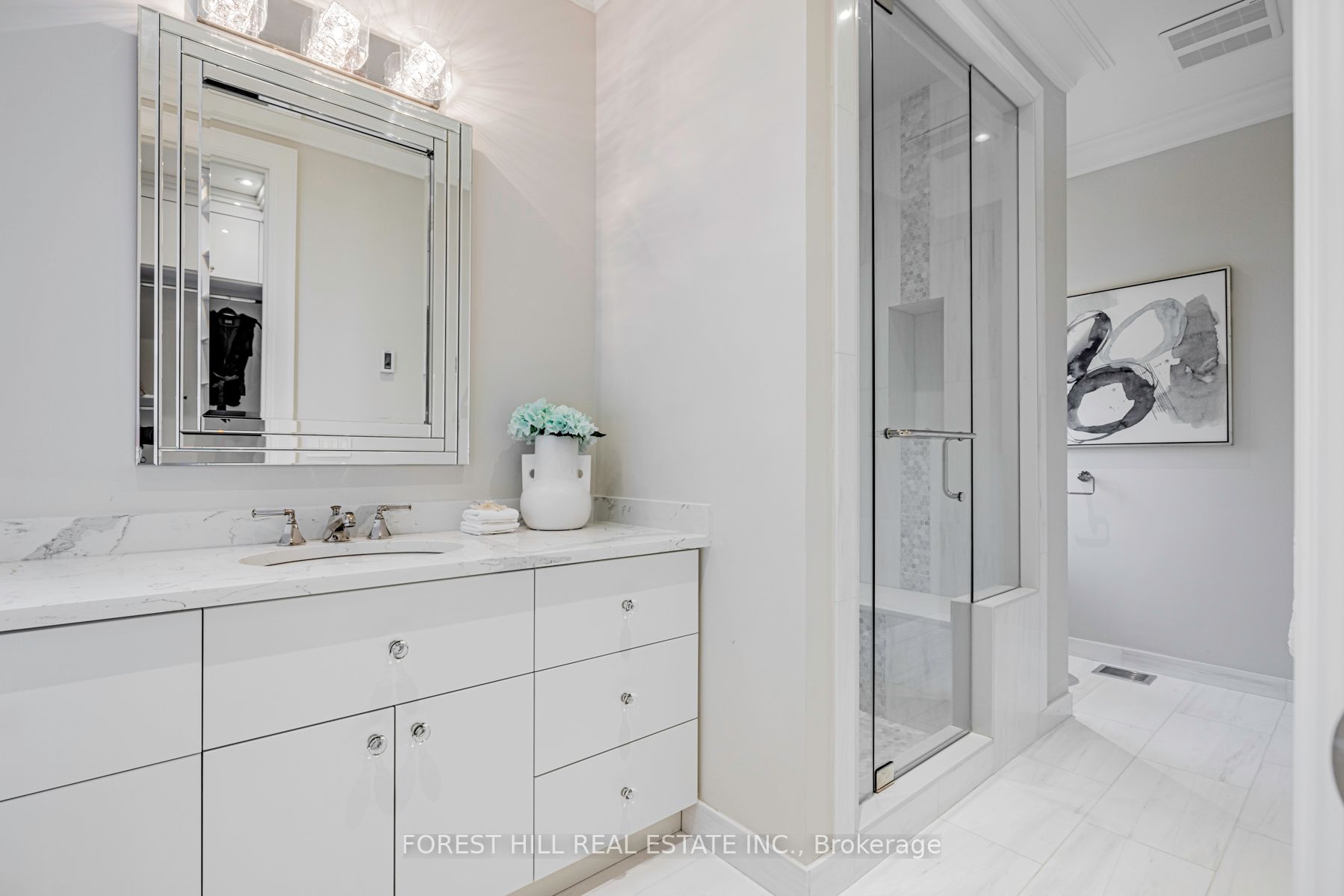 85 Kingsdale Avenue