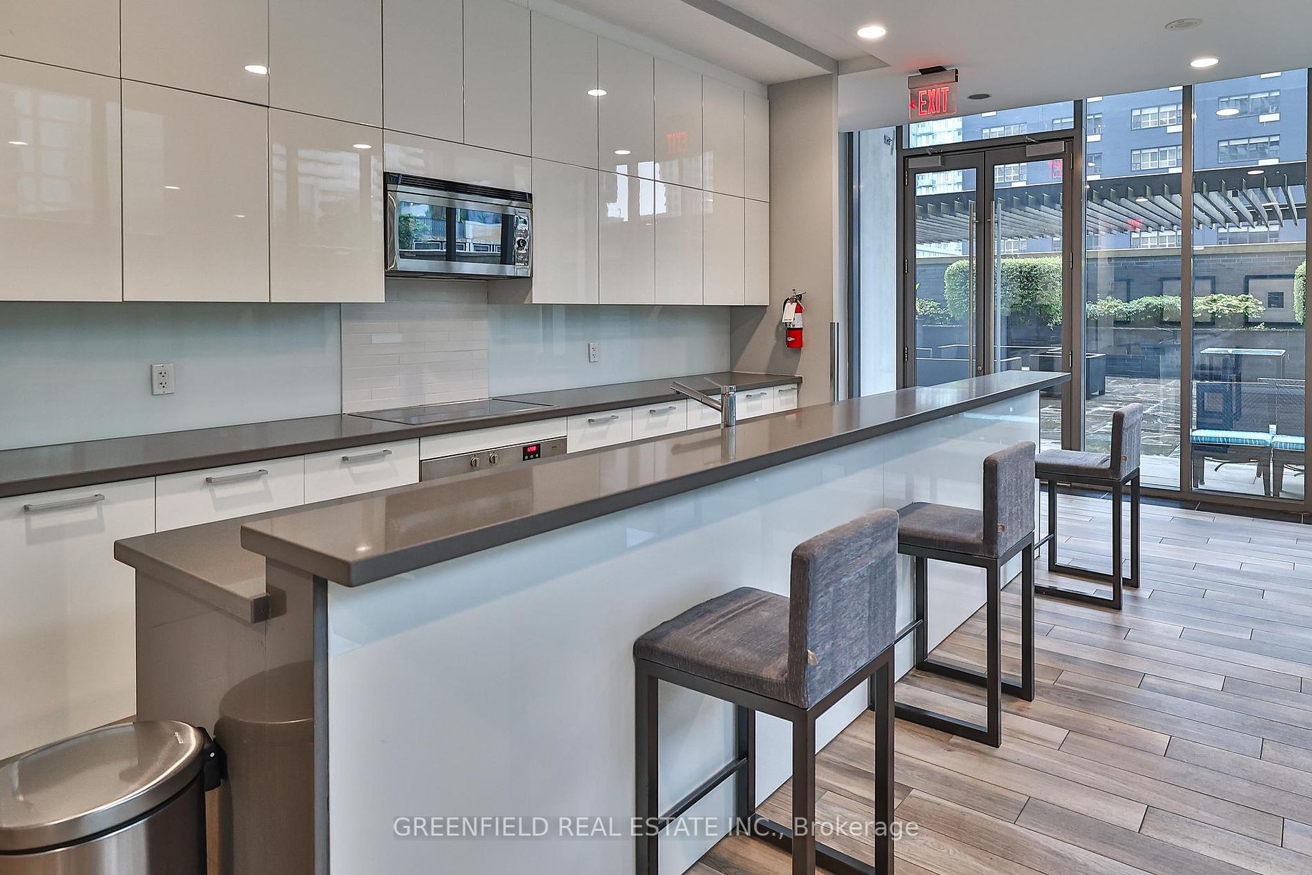 33 Charles St E, #3601