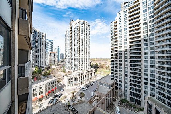 5 Northtown Way #1109