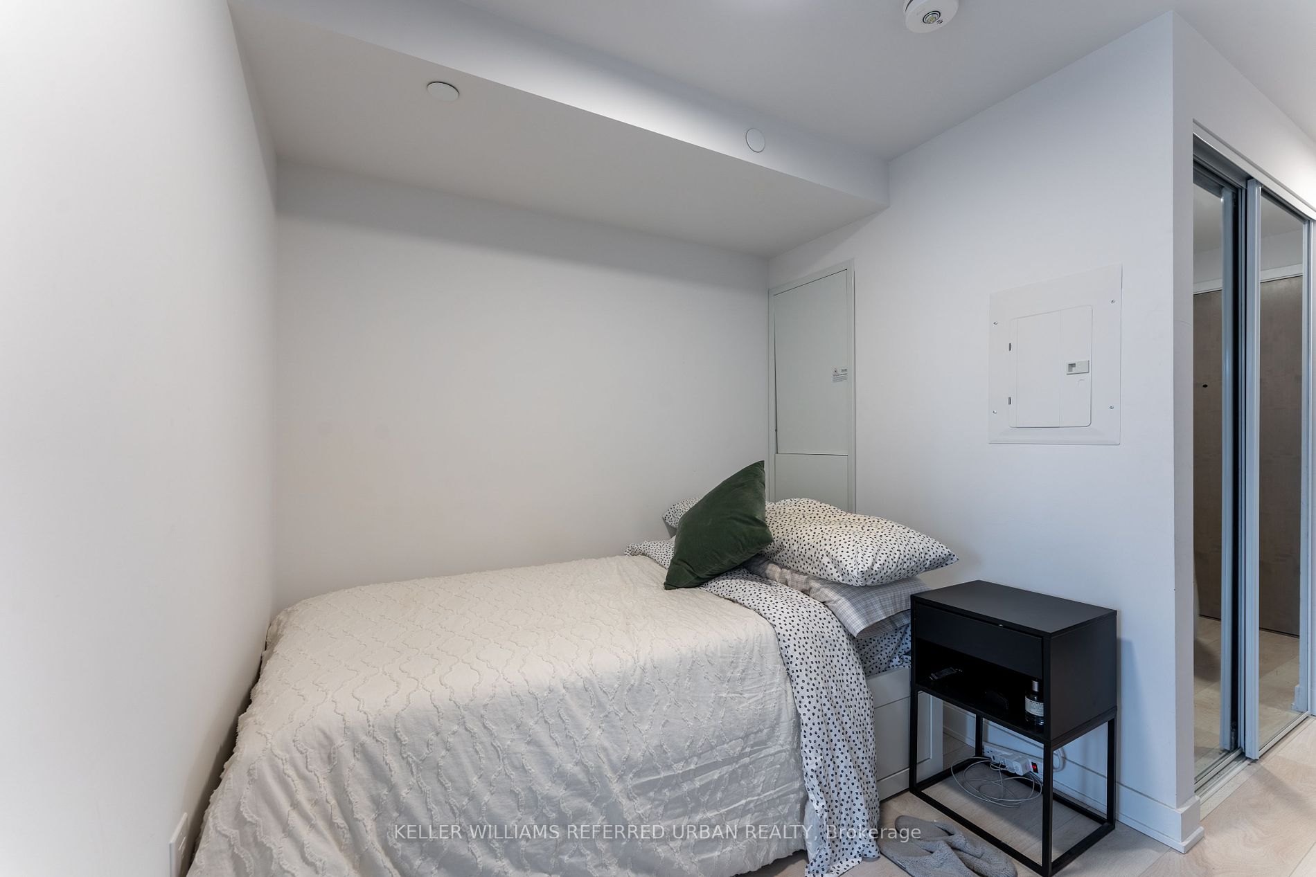 130 River St, #1306