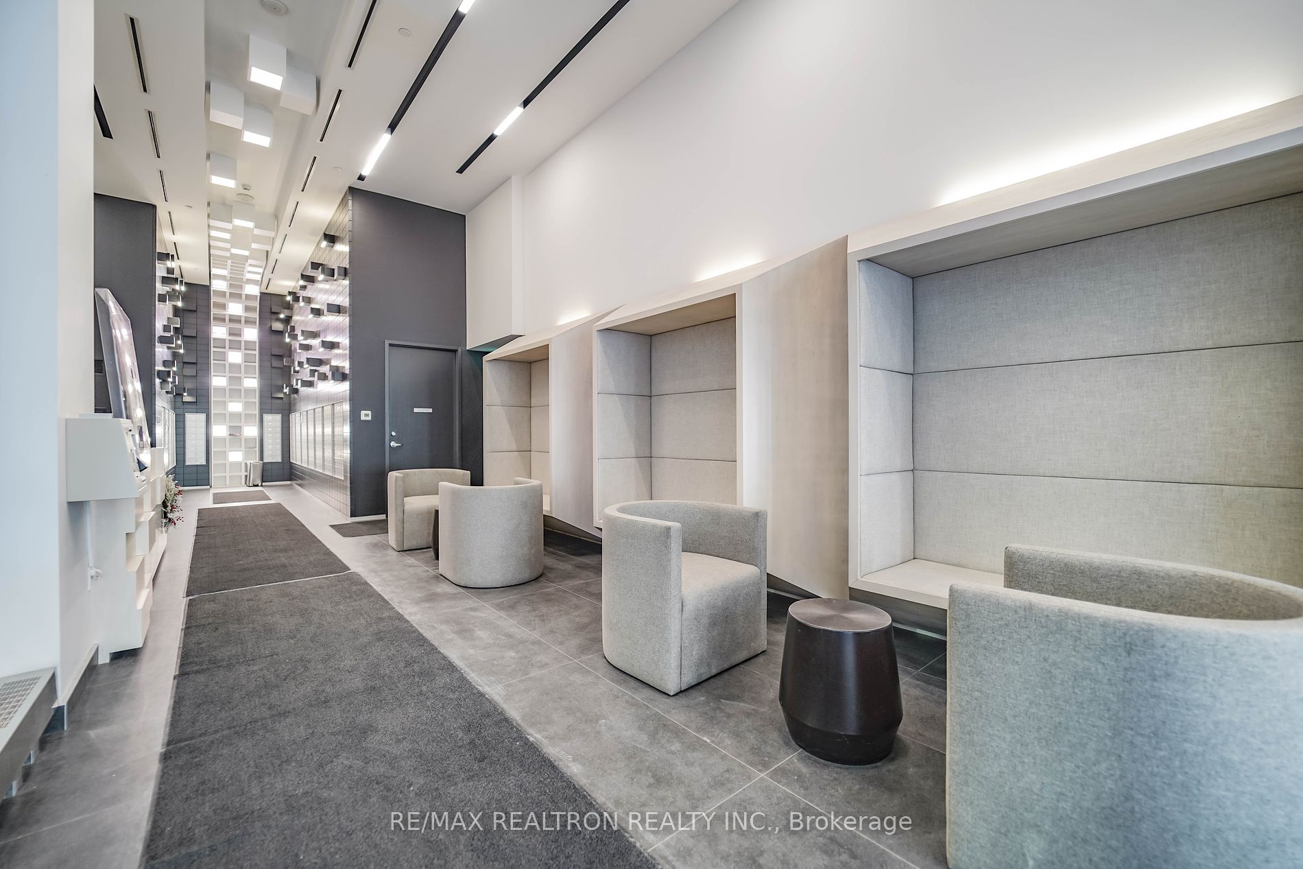 195 Redpath Ave, #2307