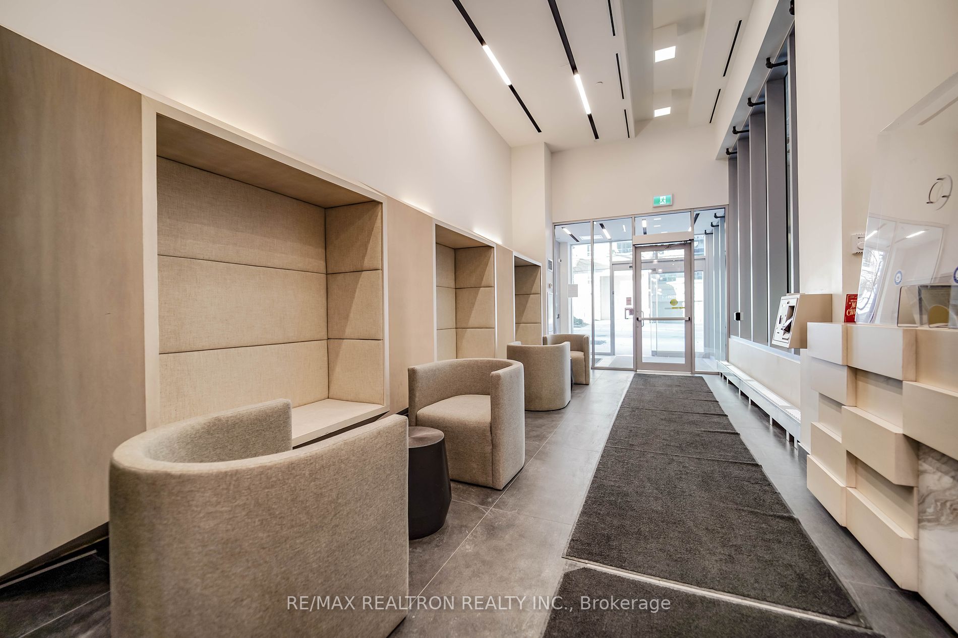 195 Redpath Ave, #2307