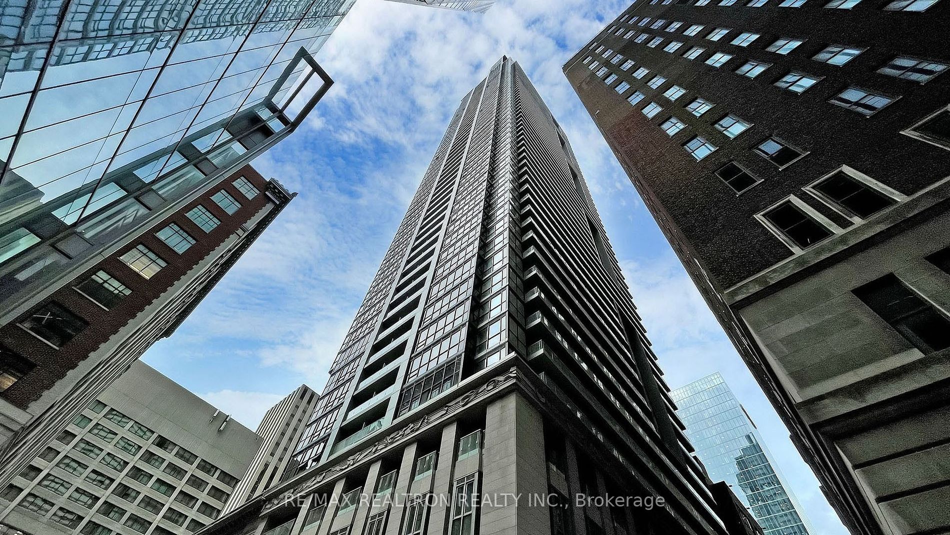 70 Temperance St, #4914