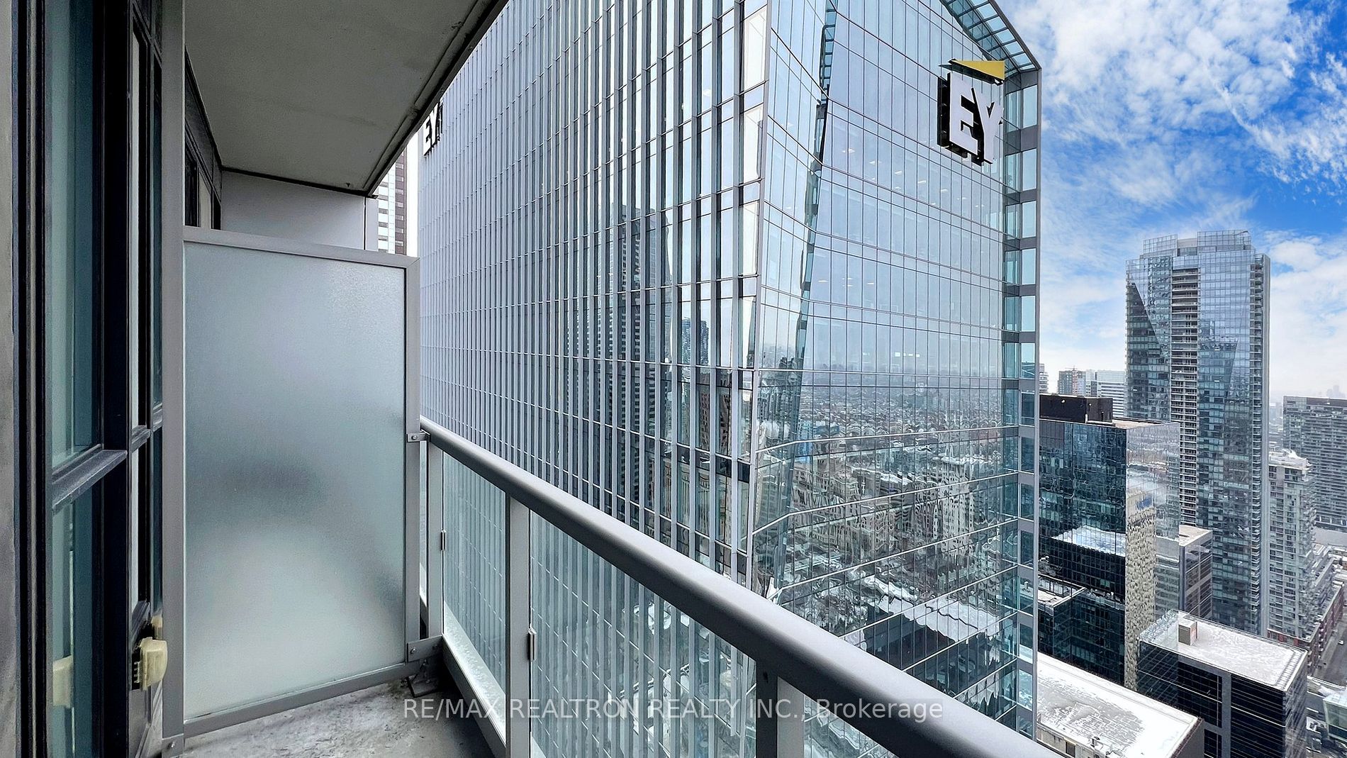 70 Temperance St, #4914