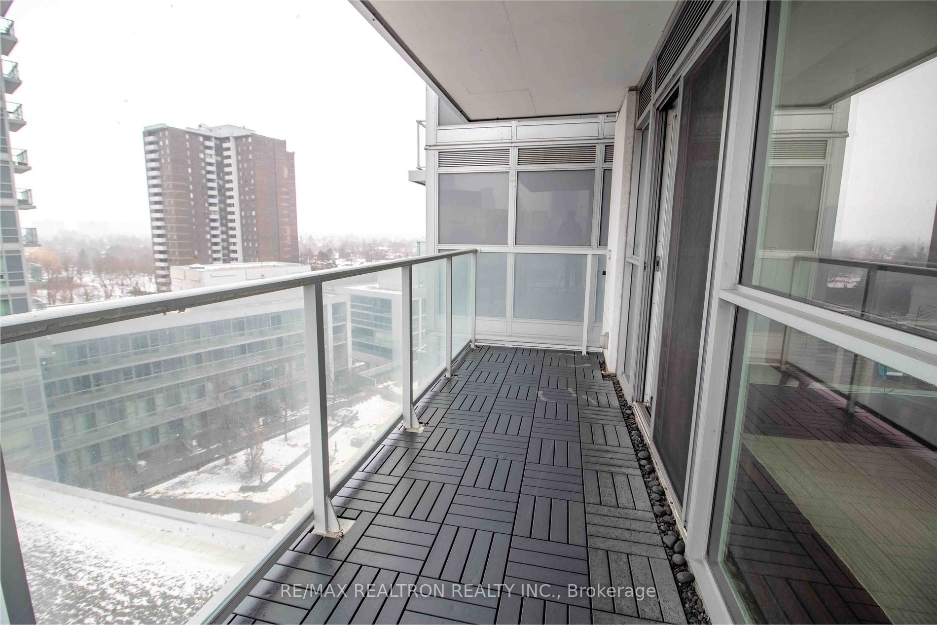 275 Yorkland Road #802