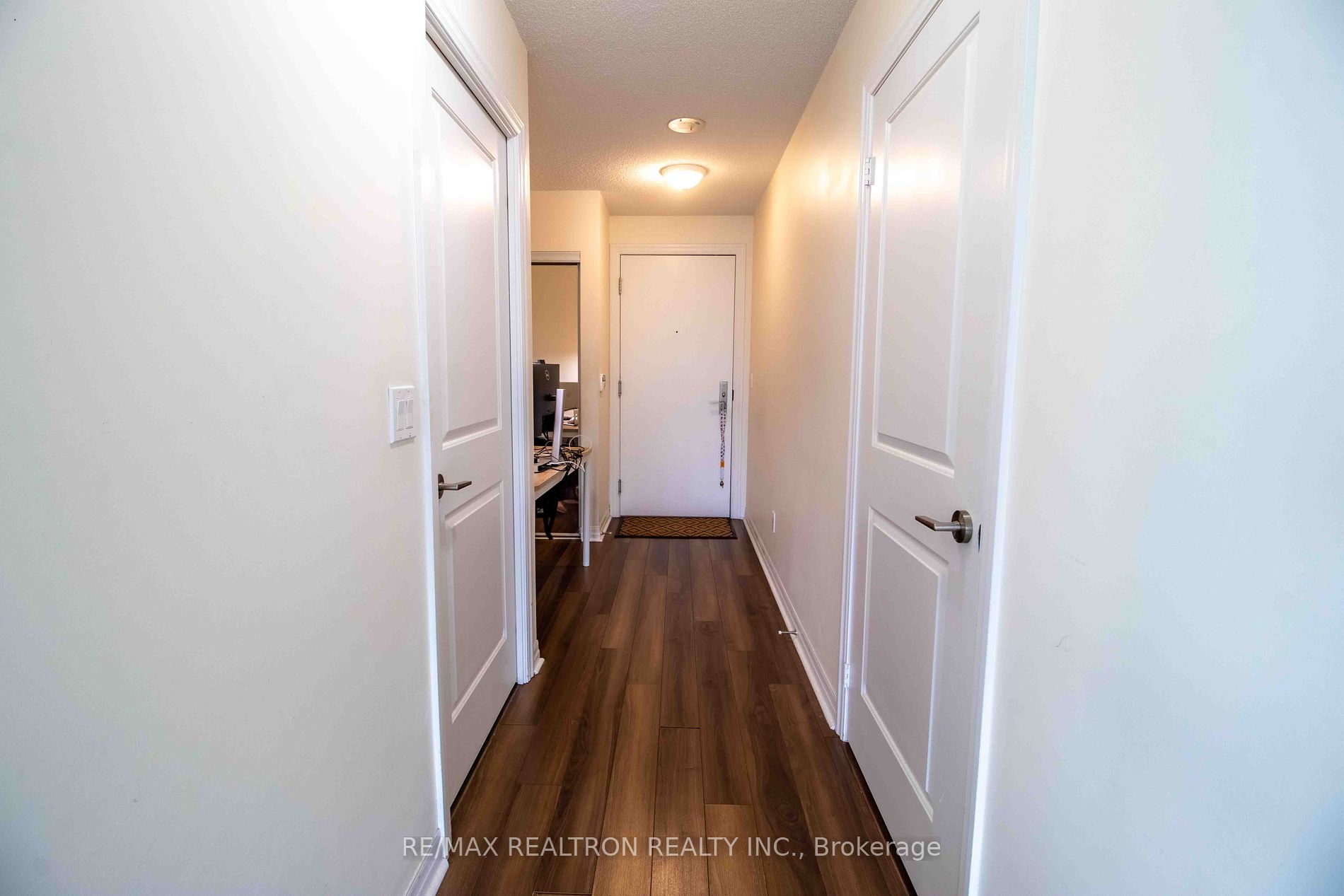 275 Yorkland Road #802